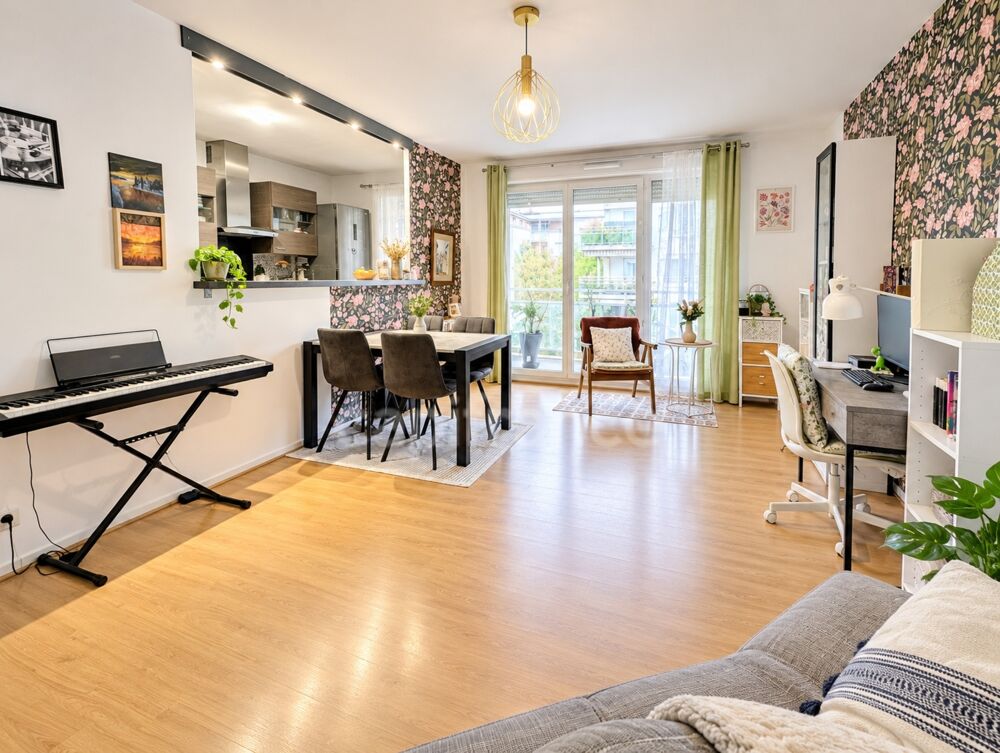 Vente Appartement 3 pièces lumineux 70 m², résidence 2006 proche centre Corbeil essonnes