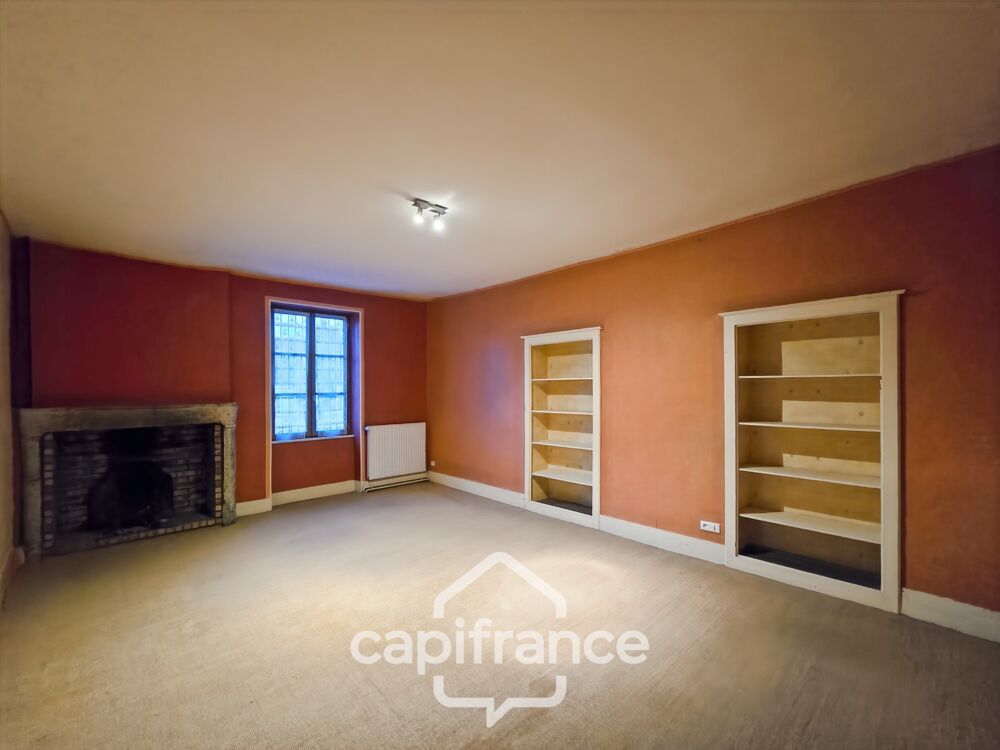 URZY  Maison de village pleine de charme  133 m²  Cour  Potentiel locatif ou professionnel