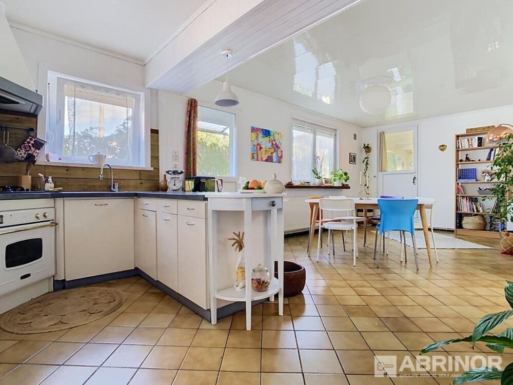 Vente Maison MAISON SEMI-INDIVIDUELLE, 3 CHAMBRES, JARDIN DE VILLE, DEPENDANCE Villeneuve d ascq