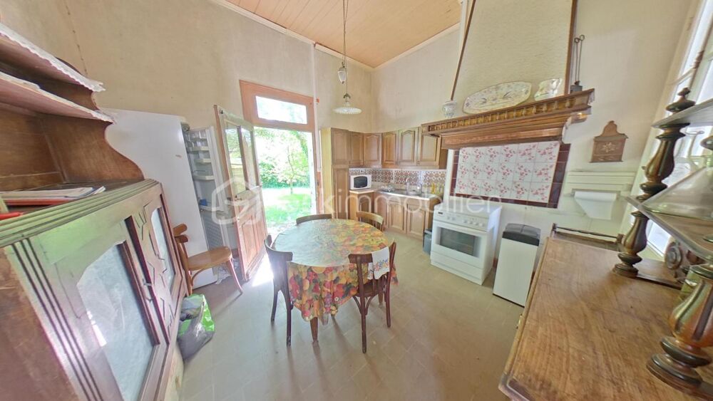 Maison de campagne de plain pied avec un charmant jardin