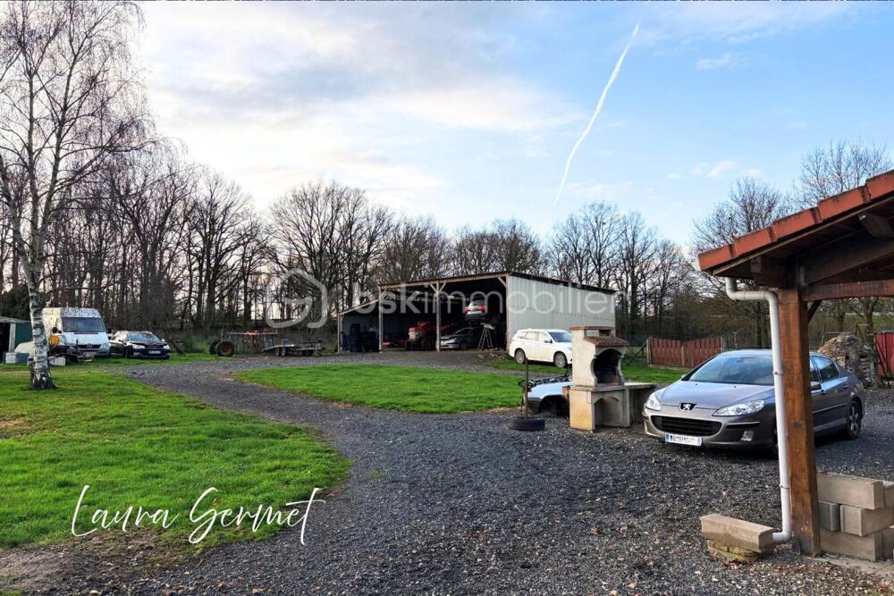 Grande maison de campagne a l'extérieur de Gracay