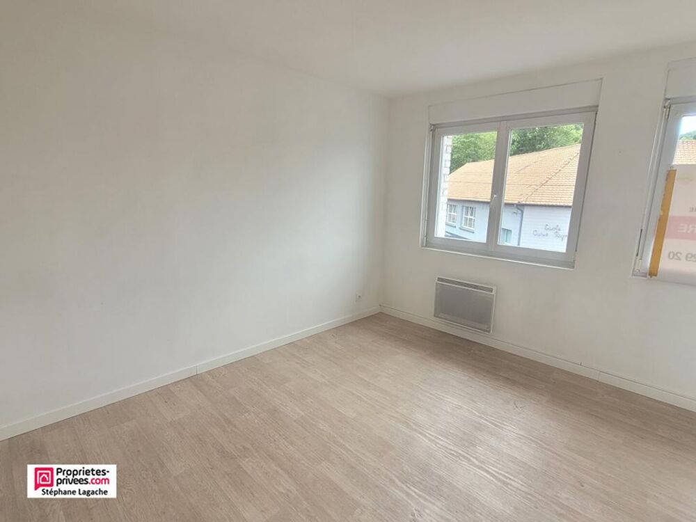 Maison Ourton 5 pièce(s) 95 m2 avec cour et garage