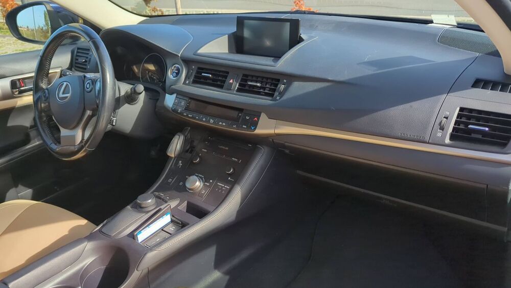 CT 1.8 VVT-i 136 Hybrid CVT Premium Edition - Automatique 2017 occasion 59113 Seclin