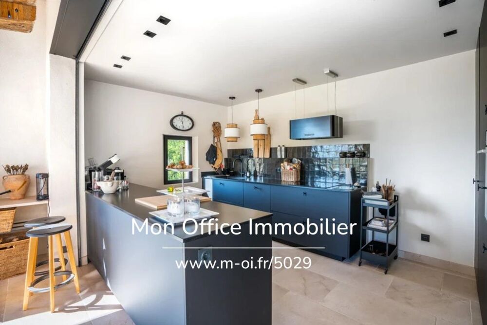 � vendre  Propri�t�/ch�teau Lauris (84360)