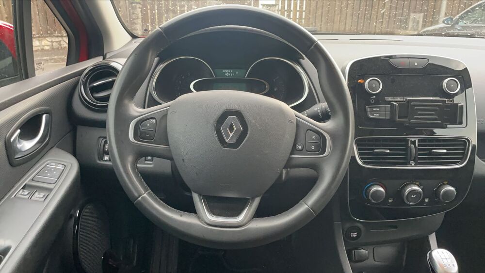 Clio IV 0.9 TCe 75 Trend - Premi&egrave;re main 2020 occasion 49160 Longue Jumelles
