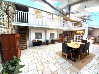  Loft à vendre 9 pièces 230 m²