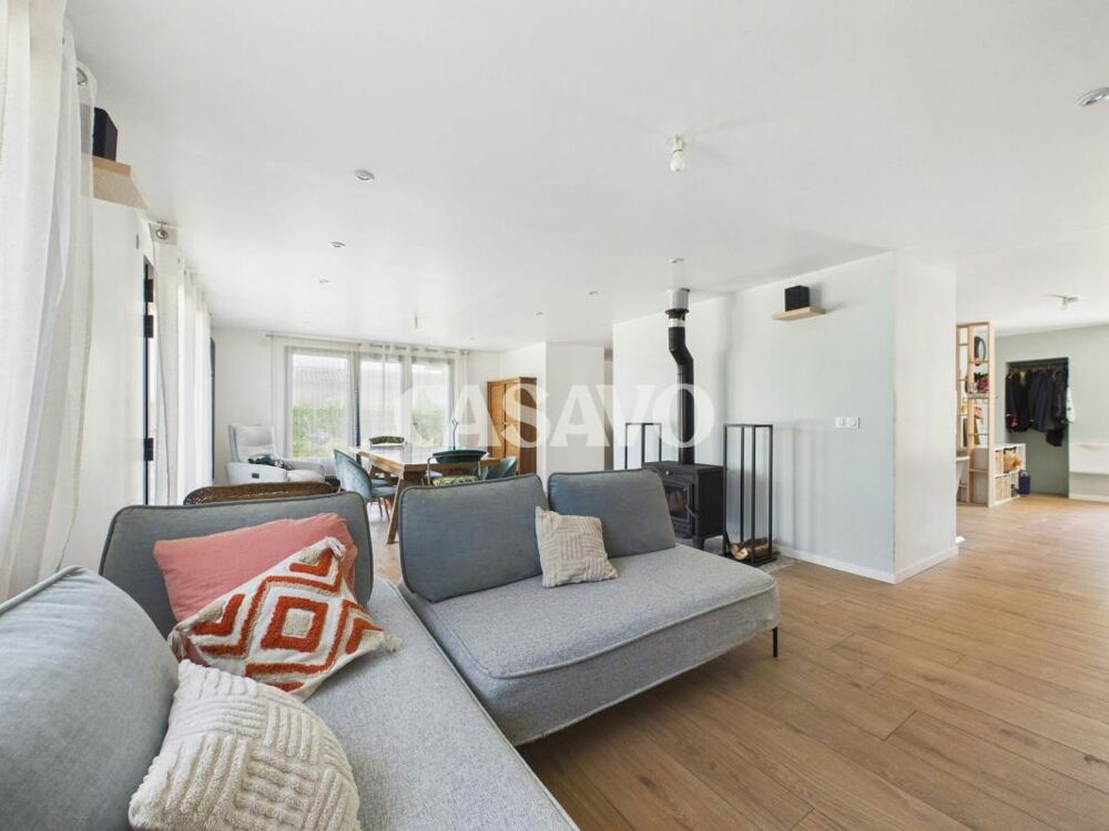 Vente Maison 7 pièces de 205m² - 38121 Reventin-Vaugris