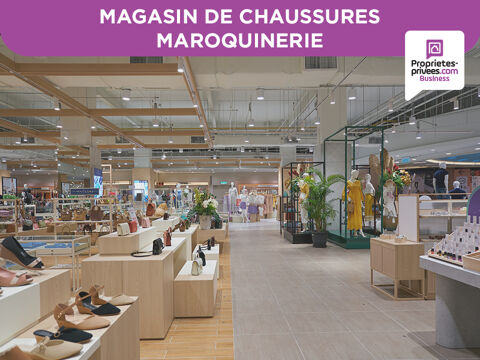 75018 PARIS - Maroquinerie, Chaussures, Accessoires de mode,120 m&sup2;,  vitrine 12 m&egrave;tres 56000 75018 Paris