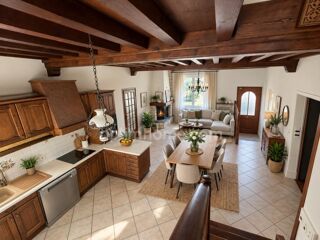 Vente Maison DIJON (Quartier COLOMBIERE) – MAISON FAMILIALE 141 M² – 5 CHAMBRES – JARDIN – GARAGE 40 M² – CAVE Dijon