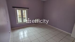  Immeuble à vendre 12 pièces 304 m²