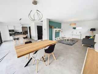  Maison à vendre 7 pièces 205 m²
