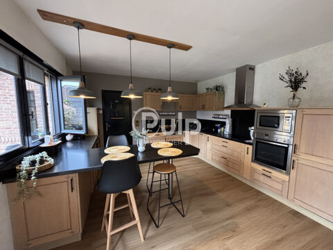   Maison 157m2 semi plein-pied 4 chambres garage carport Maison - 6 pi�ce(s) - 157 m�