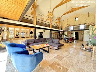  Maison à vendre 10 pièces 331 m²