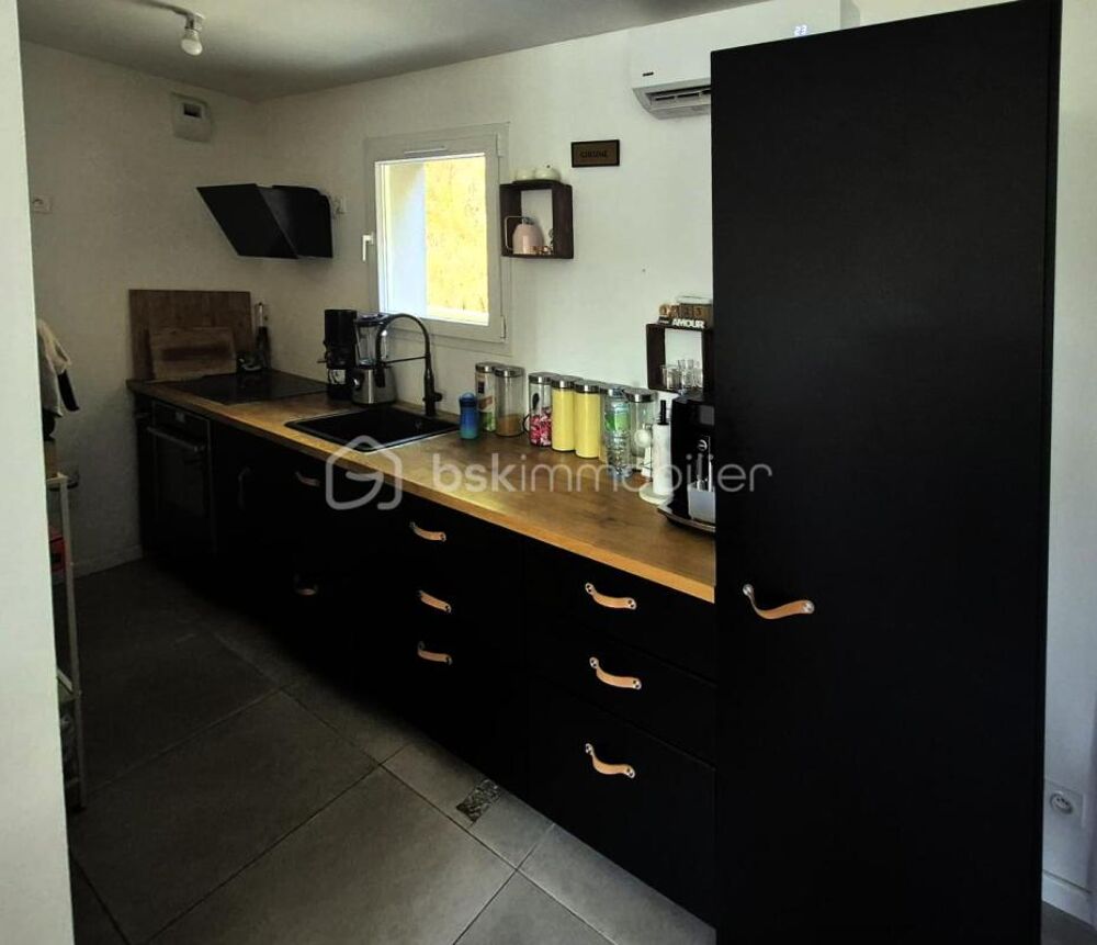 Vente Maison PIERREFEU-DU-VAR – MAISON BBC 3 CHAMBRES AVEC GARAGE Pierrefeu du var
