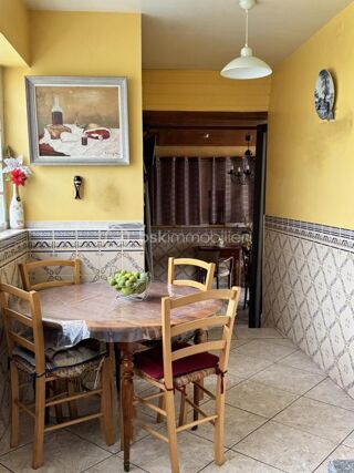  Maison � vendre 9 pi�ces 166 m�