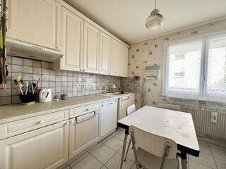  Appartement  vendre 4 pices 76 m