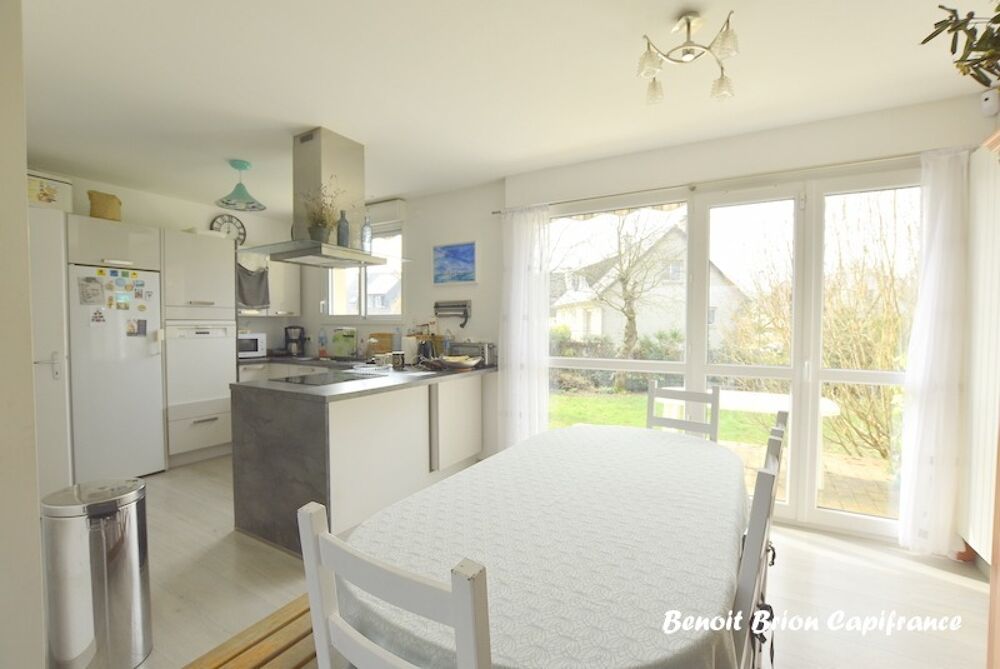 Maison familiale rénovée  135 m²  6 chambres  sous-sol complet  terrain 747 m²