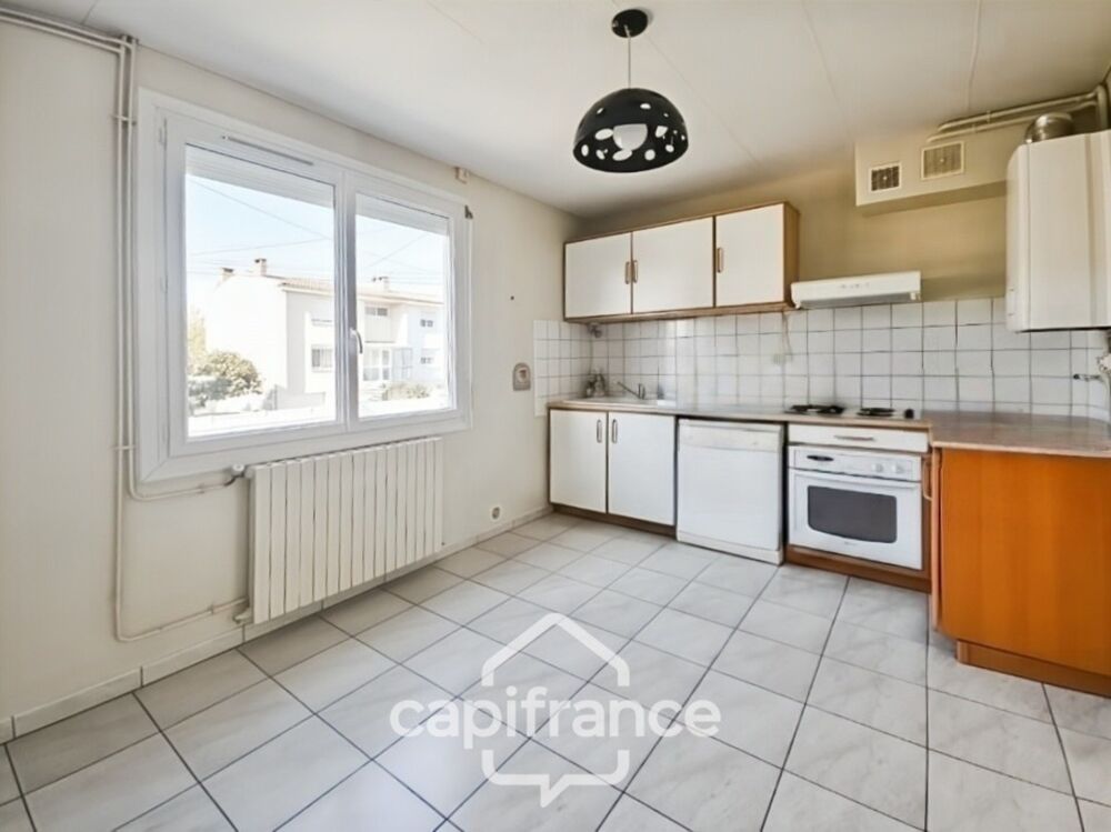 Location Maison Maison avec 3 chambres, garage et jardin, proches commerces et écoles Agen