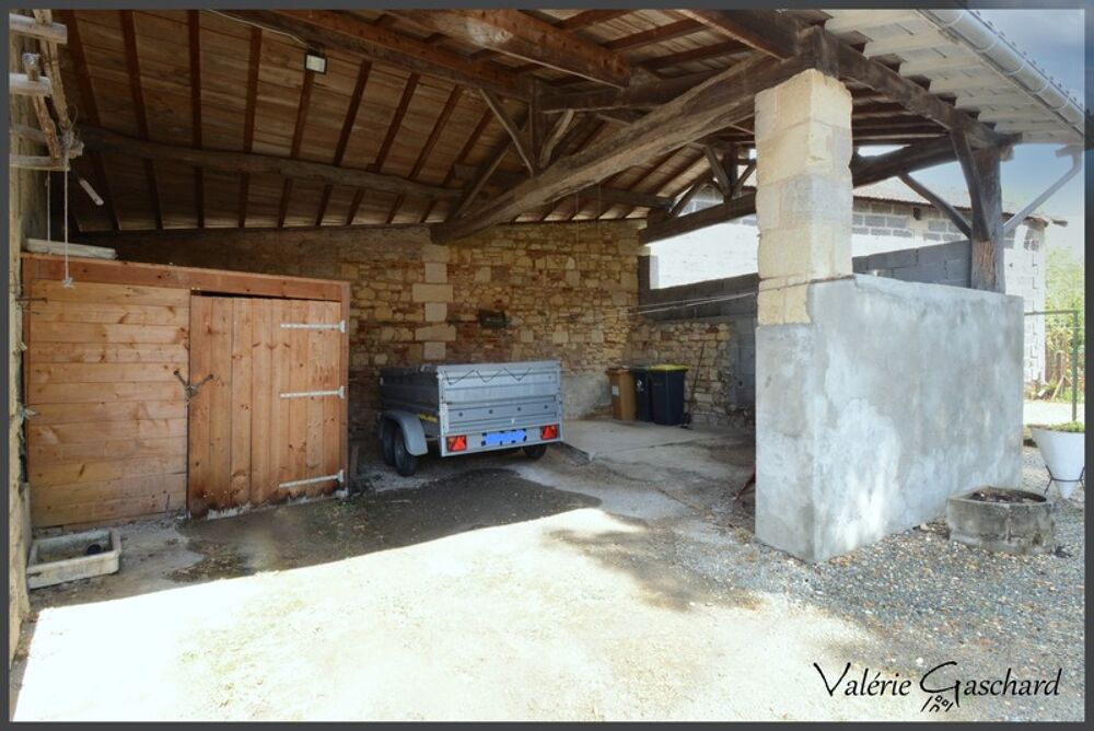 Maison centre de st seurin sur l'isle + dépendance et jardin)