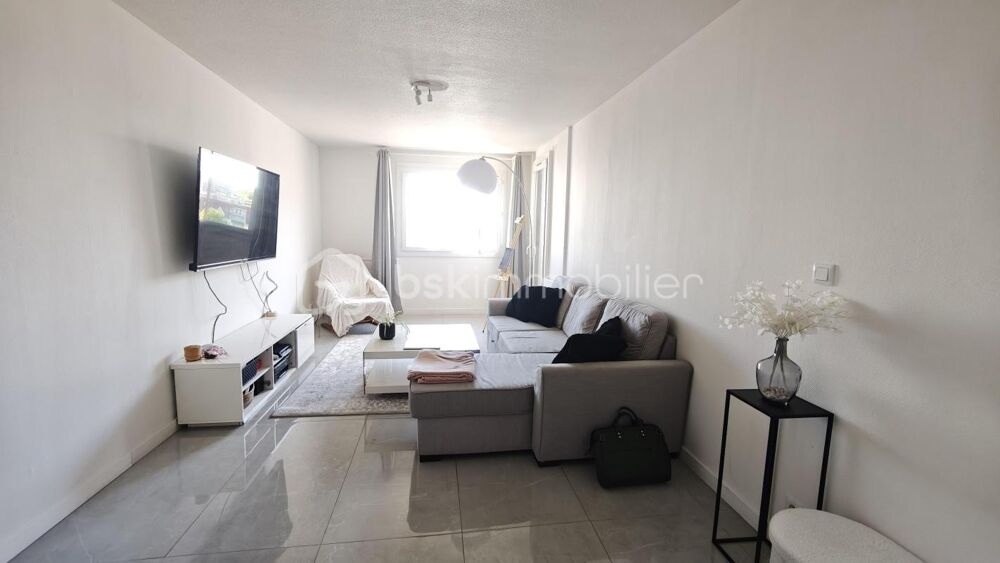 Appartement type 2 dernier étage / INVESTISEUR OU PROPRIETAIRE