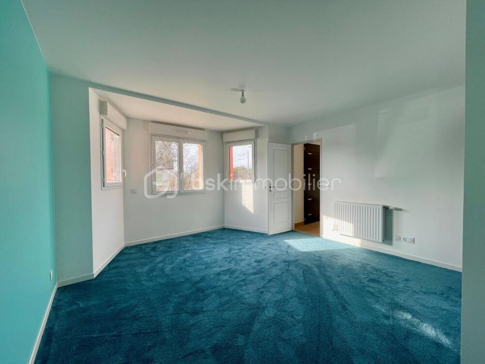 Vente Maison ? Maison Individuelle Spacieuse avec Potentiel d'Aménagement – Un Bien Rare à Saisir ! Maintenon
