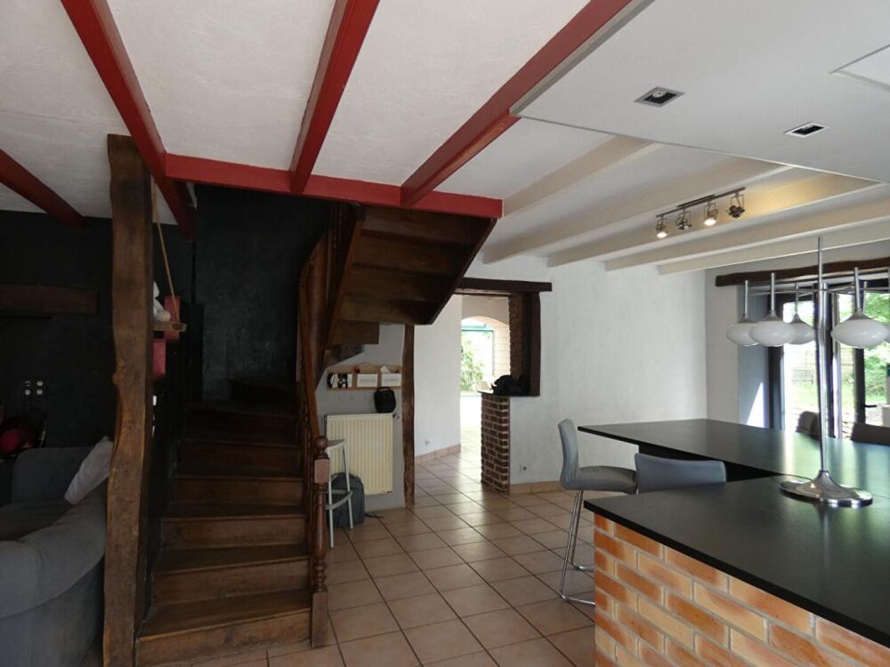 A 15mns de DINARD, maison en pierre, très bon état, 8 pièces et 6 chambres !