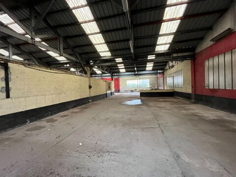   ENTREPOT GARAGE LOCAL COMMERCIAL EN CENTRE VILLE GOURNAY EN BRAY 