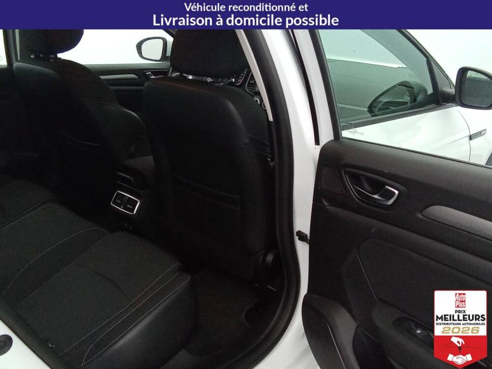 M&eacute;gane IV Berline TCe 115 Zen +GPS +PDC AV 2022 occasion 10150 Lavau