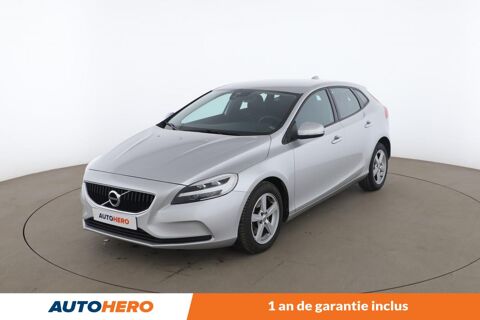 Volvo V40 2.0 T2 Momentum 122 ch 2017 occasion Issy-les-Moulineaux 92130