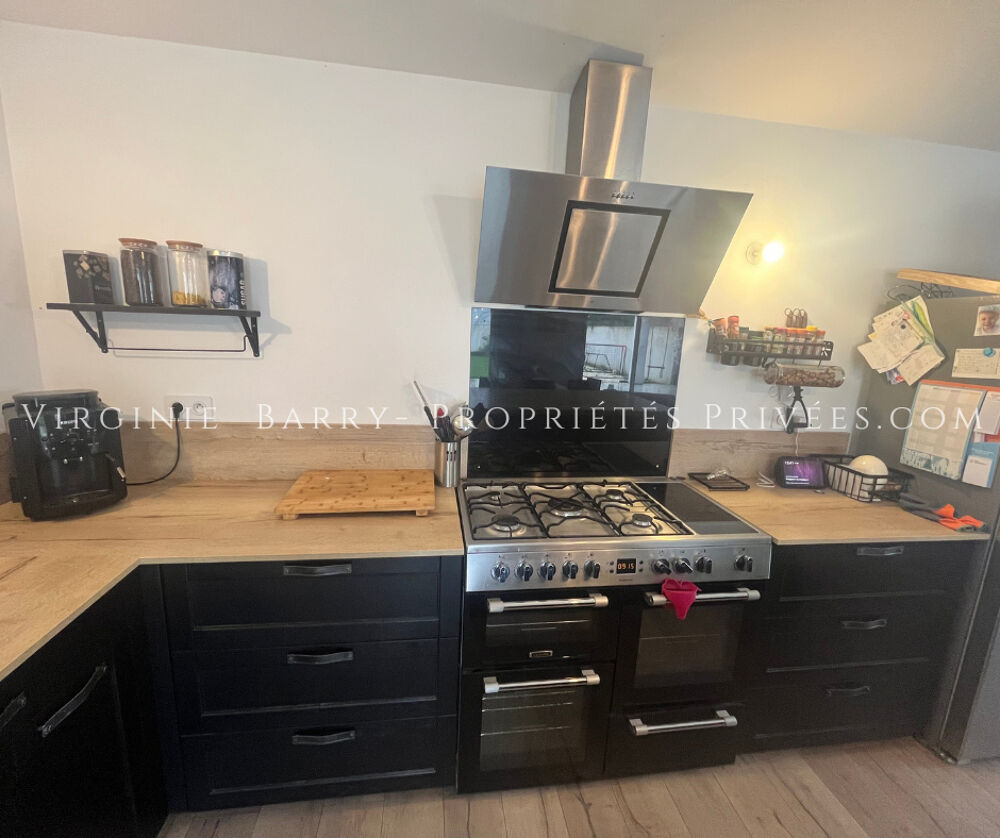 Vente Maison BELLE MAISON T4 DE PLAIN PIED NON MITOYENNE AVEC PISCINE Rochefort