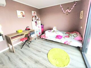  Villa � vendre 5 pi�ces 160 m�