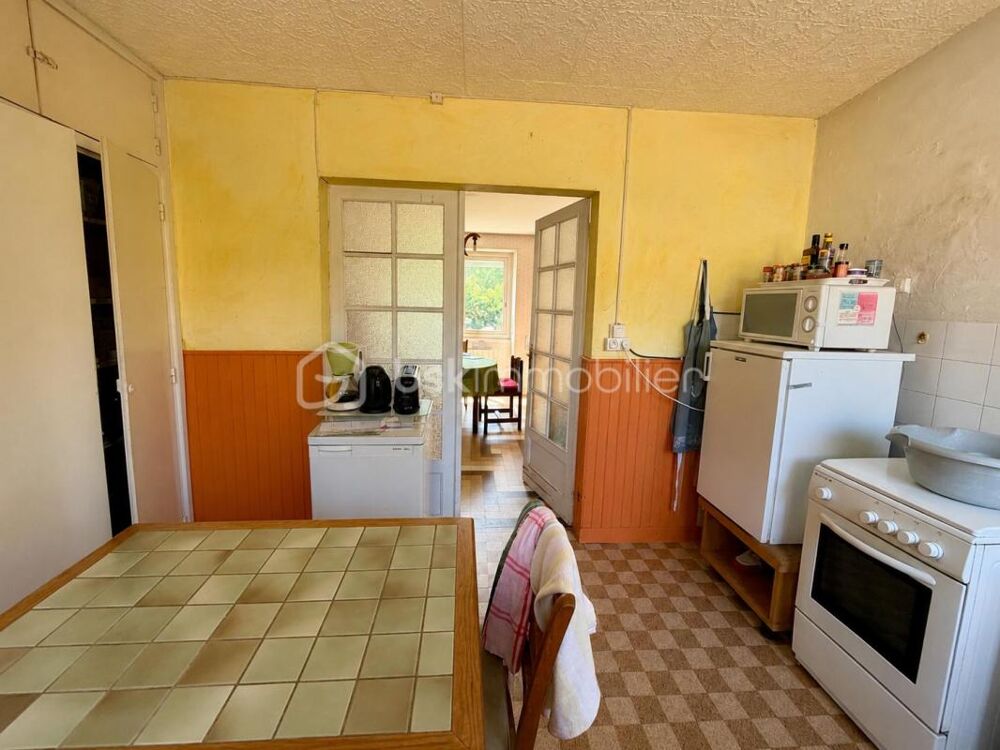 CARNAC  À 1 KM DE LA PLAGE DE BEAUMER  MAISON À RÉNOVER SUR 1 230 M² DE TERRAIN CONSTRUCTIBLE