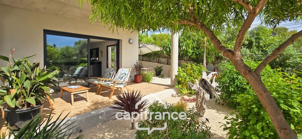Vente Appartement Appartement à vendre 3 pièces Rdc 3 parkings 2 garage BANDOL (83) Bandol