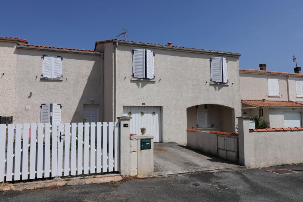 Vente Maison VENTE D'UNE MAISON LOUER EN DEUX APPARTEMENTS ROCHEFORT (17) Rochefort