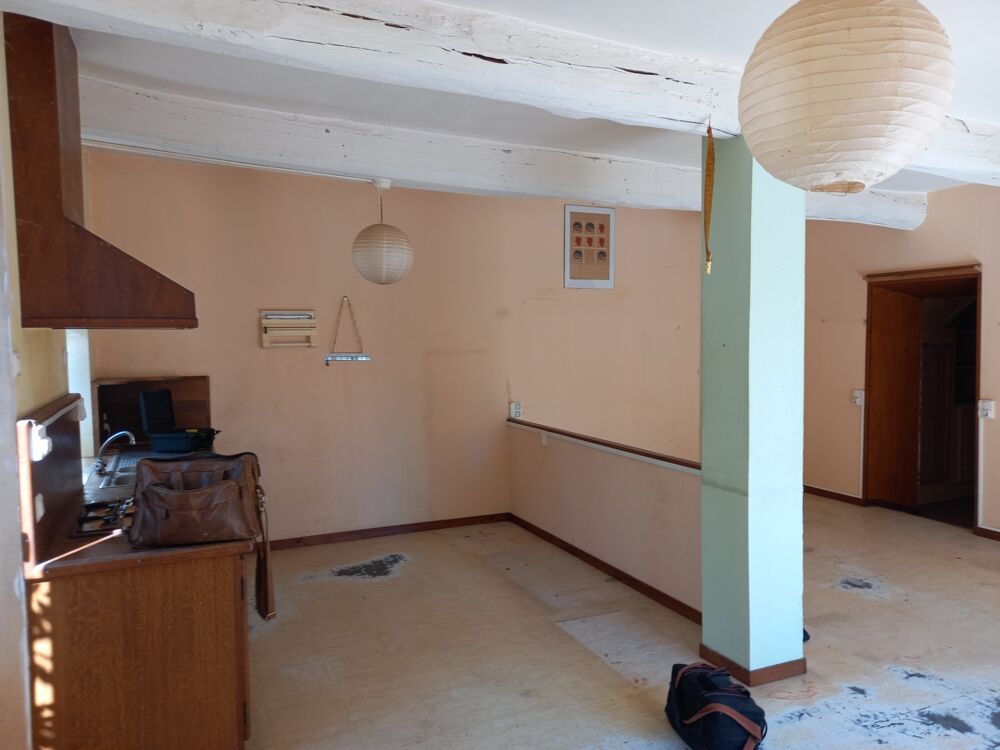 Vente Maison à 10mn de Chauffailles- Maison 6 pièces - 148m² Coublanc