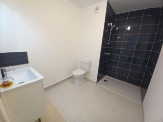  Appartement à louer 2 pièces 49 m²