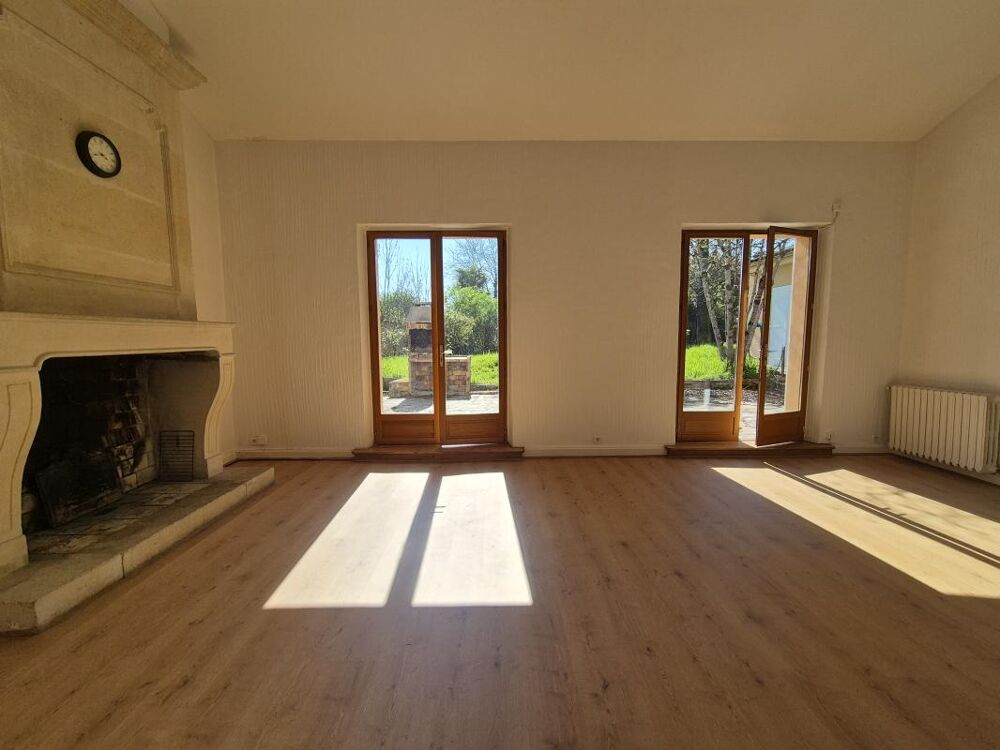 Vente Maison Maison de famille de plain-pied dans un environnement calme en vente à Cognac(16100) Cognac