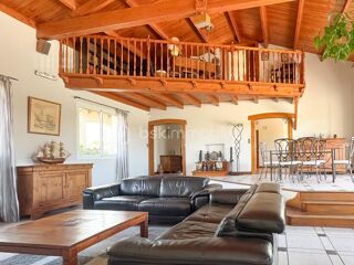  Maison à vendre 8 pièces 237 m²