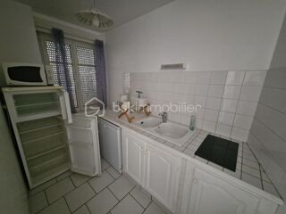  Immeuble  vendre 15 + pices 2616 m