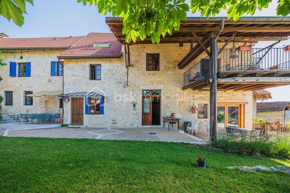 à vendre  Propriété/château Marignieu (01300)