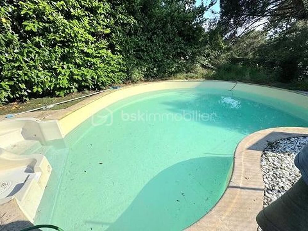 Vente Maison MAISON DE 130 M2 SUR UN TERRAIN DE PLUS DE 3 200 M2, 4 CHAMBRES, PISCINE !!! Neac