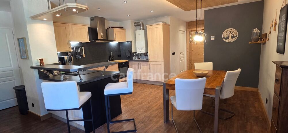 Vente Appartement À VENDRE – MAGNIFIQUE APPARTEMENT RÉNOVÉ À MAGLAND (74300) Magland