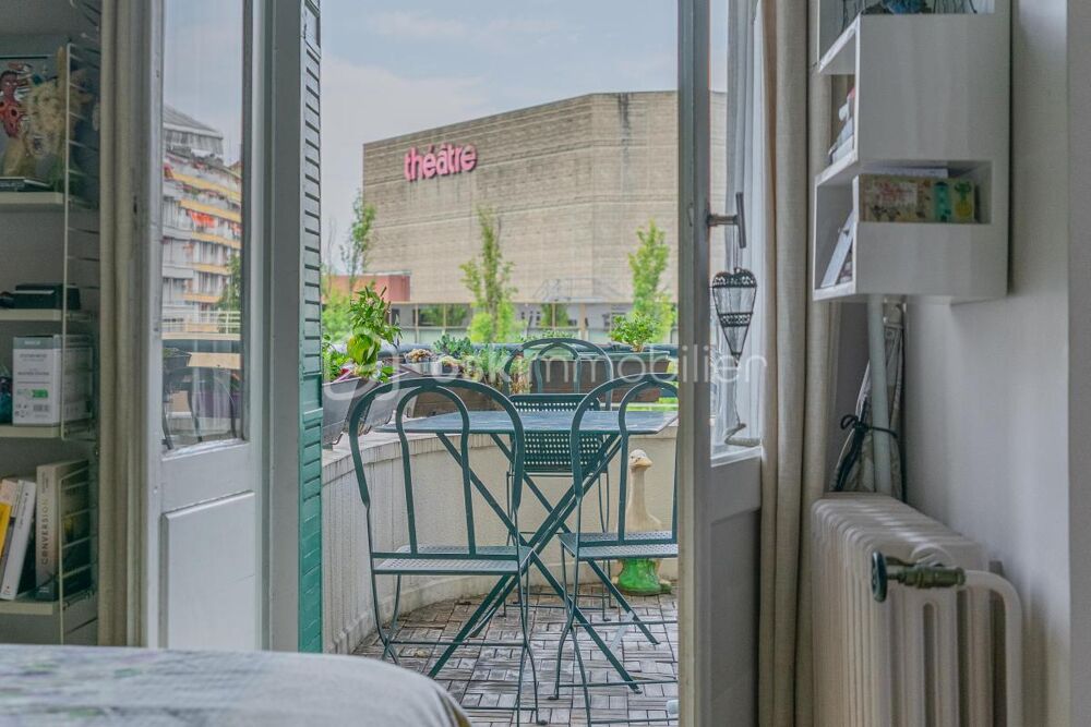 Annecy  Élégant T3 avec balcon au pied du Pâquier