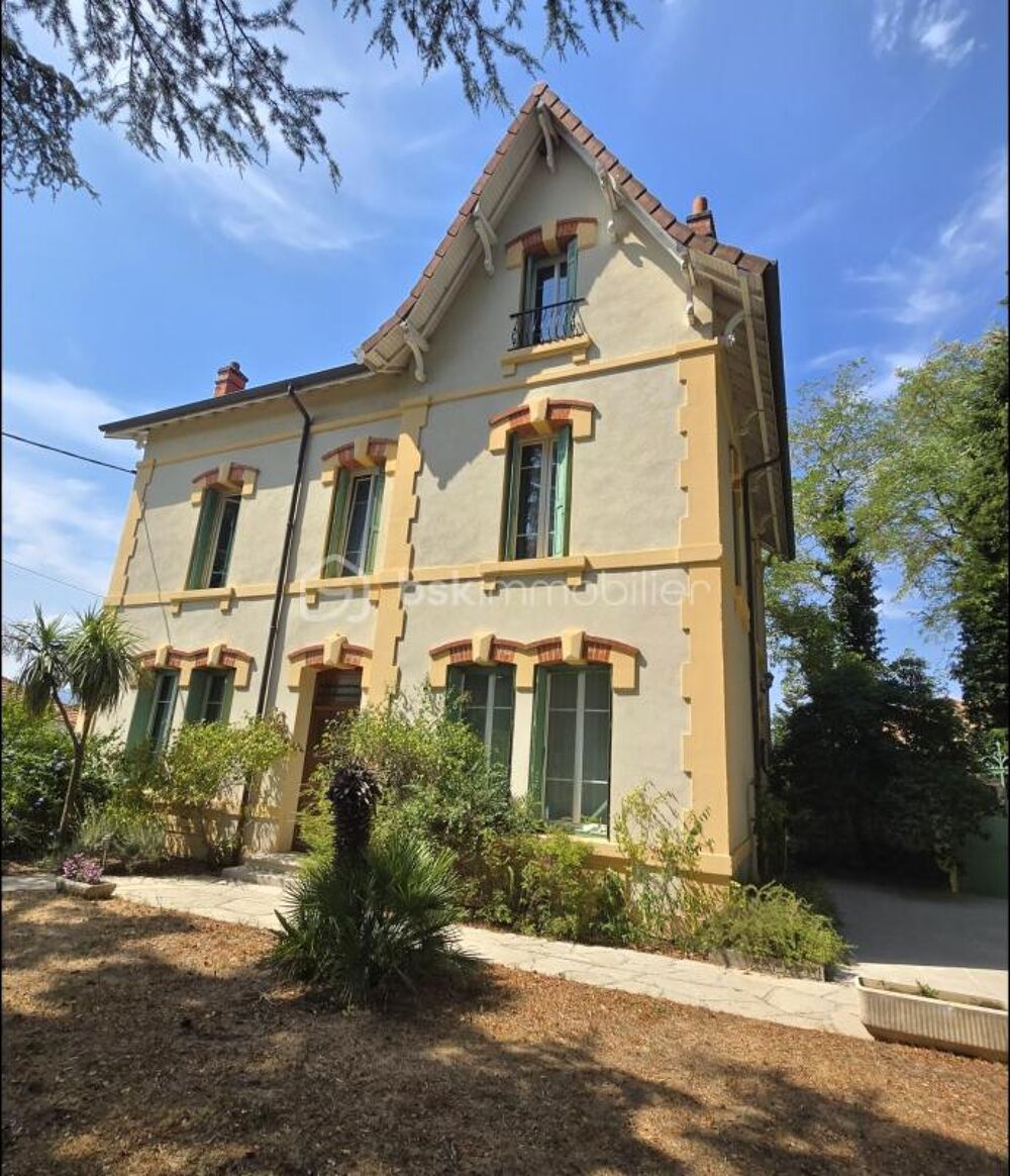 Maison 10 pièces 277 m² · à Montelimar · 277 m² · 760 000 €
