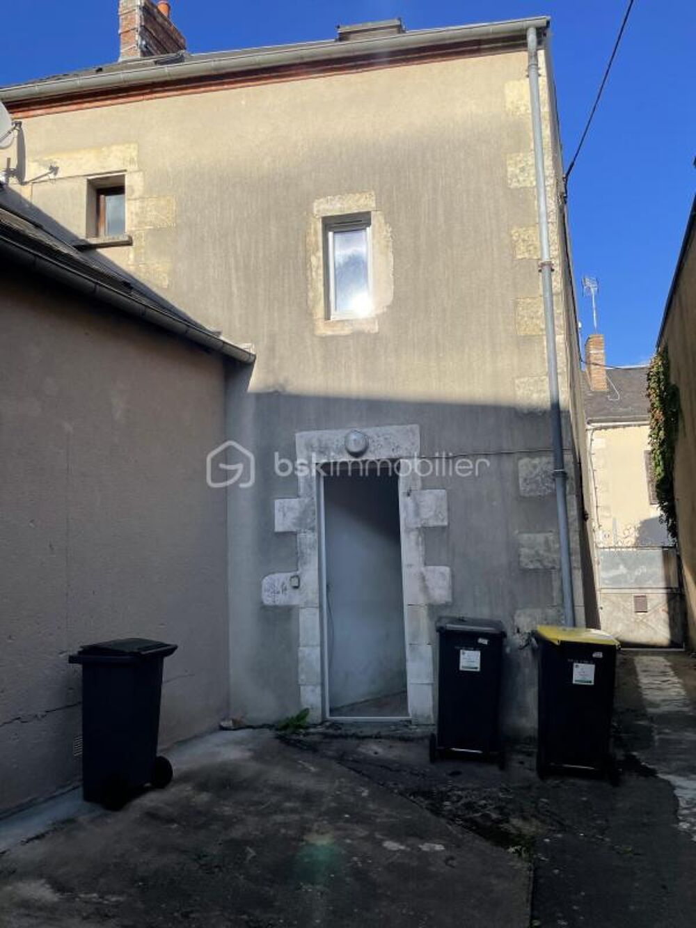 Maison de 96 m2 à rénover, petit prix, bon investissement