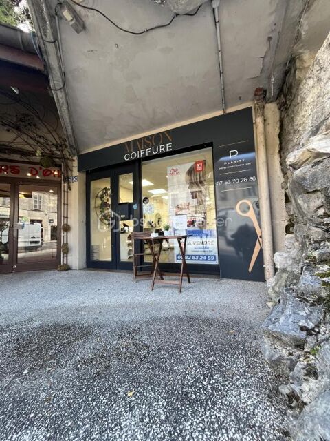 EXCLUSIVITE ! Local commercial r&eacute;nov&eacute; – 32 m&sup2; – Hyper centre de Morestel 87000 38510 Morestel