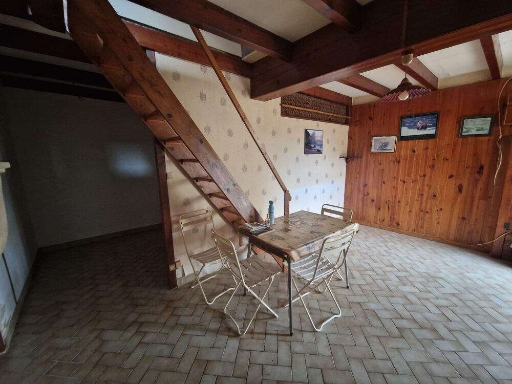 Vente Maison Maison à vendre 2 pièces ESSOUVERT (17) 45 m² habitables - Dépendance 49 m² Essouvert