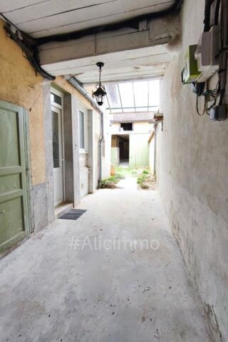  Immeuble à vendre 4 pièces 84 m²