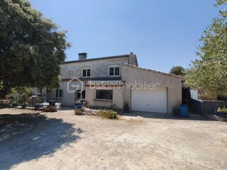  Maison à vendre 12 pièces 241 m²