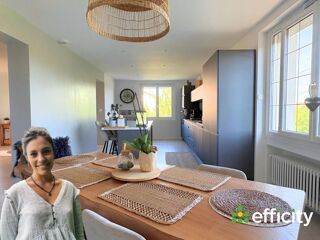 Villa à vendre 8 pièces 306 m²